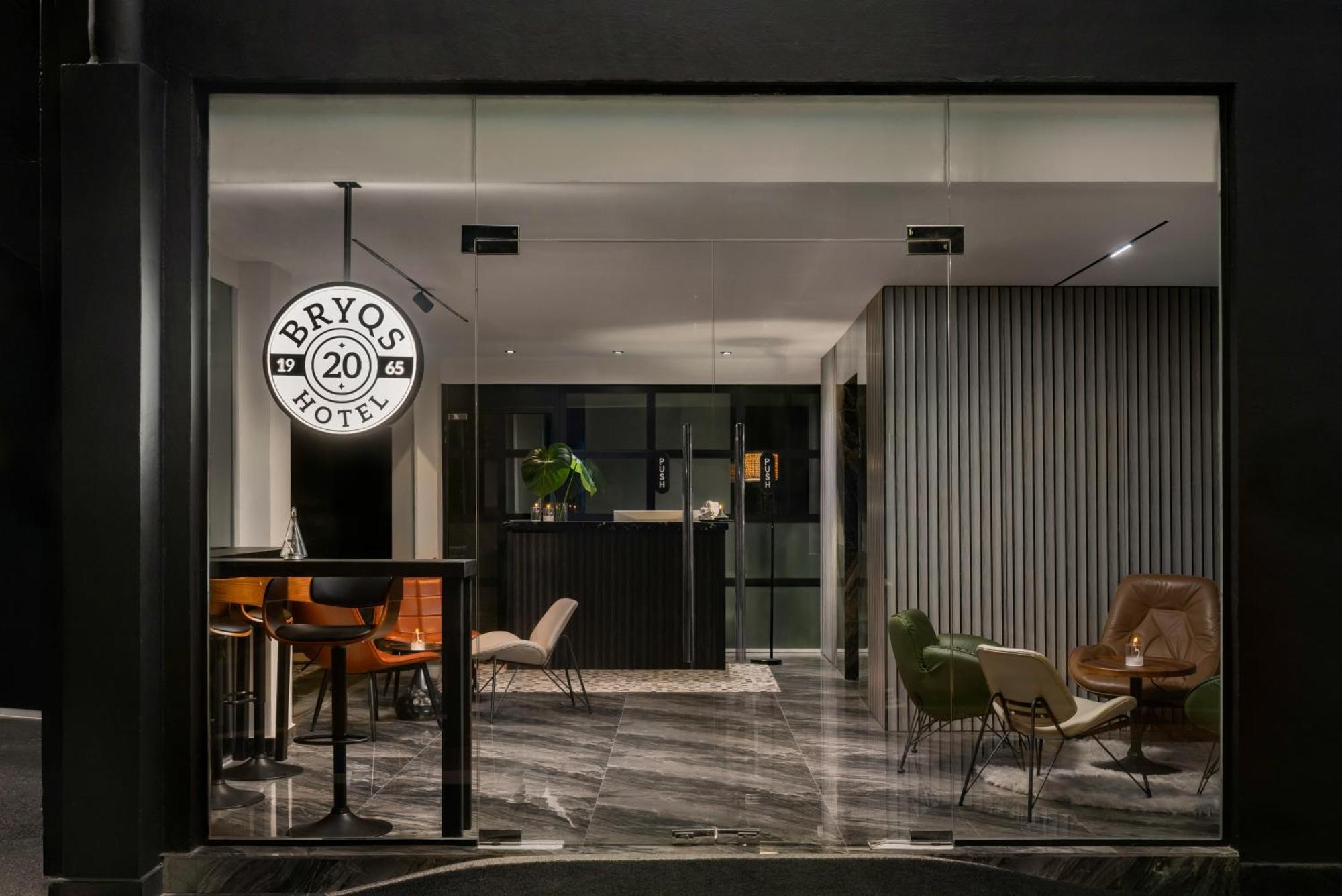 Bryqs Hotel Kuala Lumpur Exterior photo